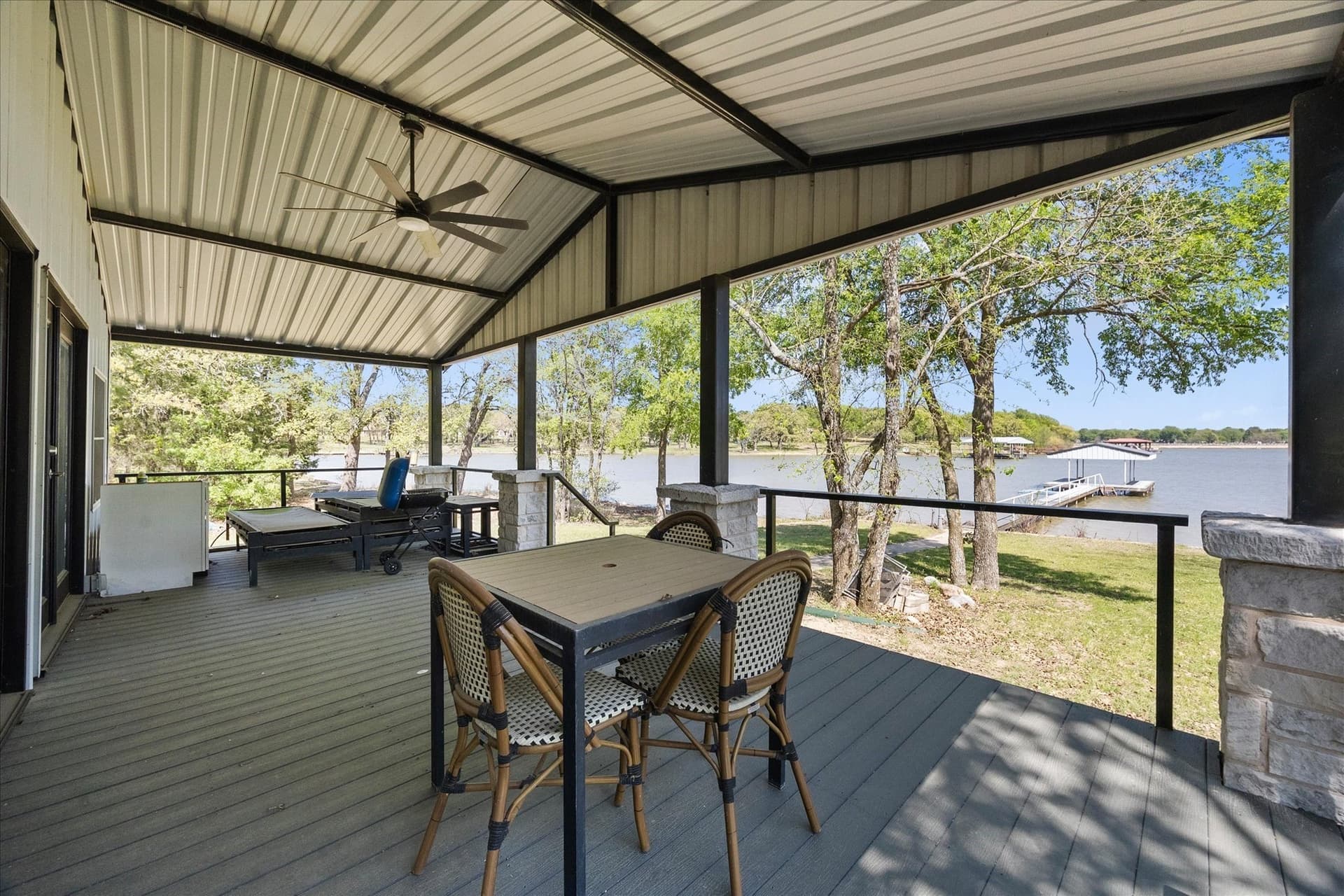 0.87 acres in Hunt County - photo 17