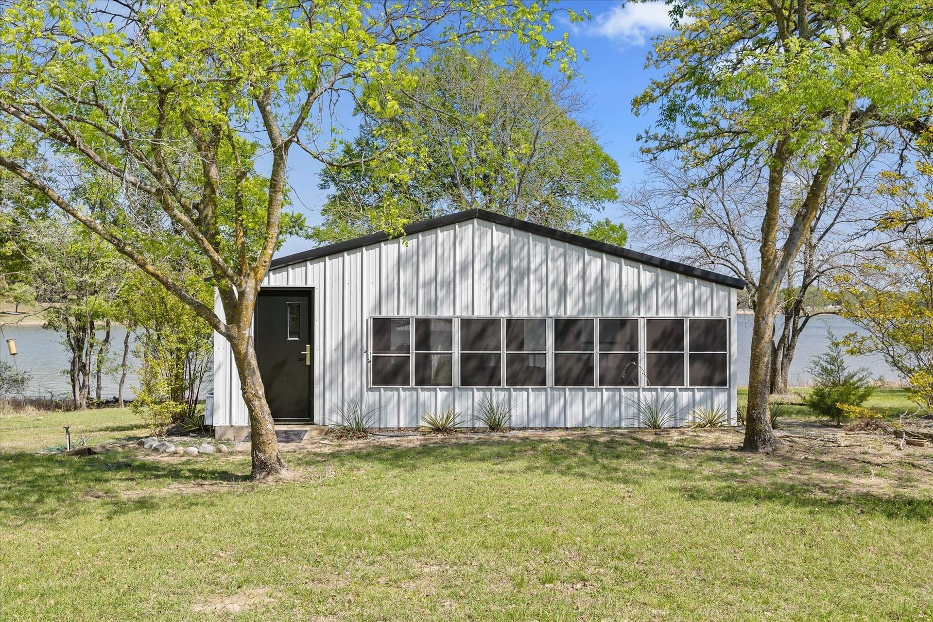 0.87 acres in Hunt County - photo 13