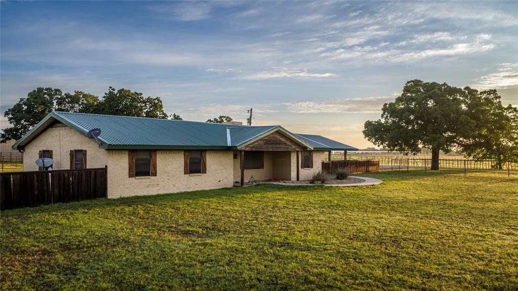 11.75 acres in Erath County gallery image 2