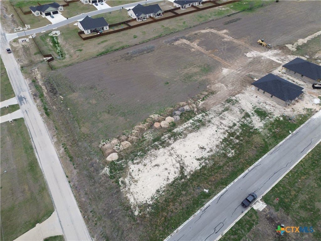 0.75 acres in Bell County gallery image 3