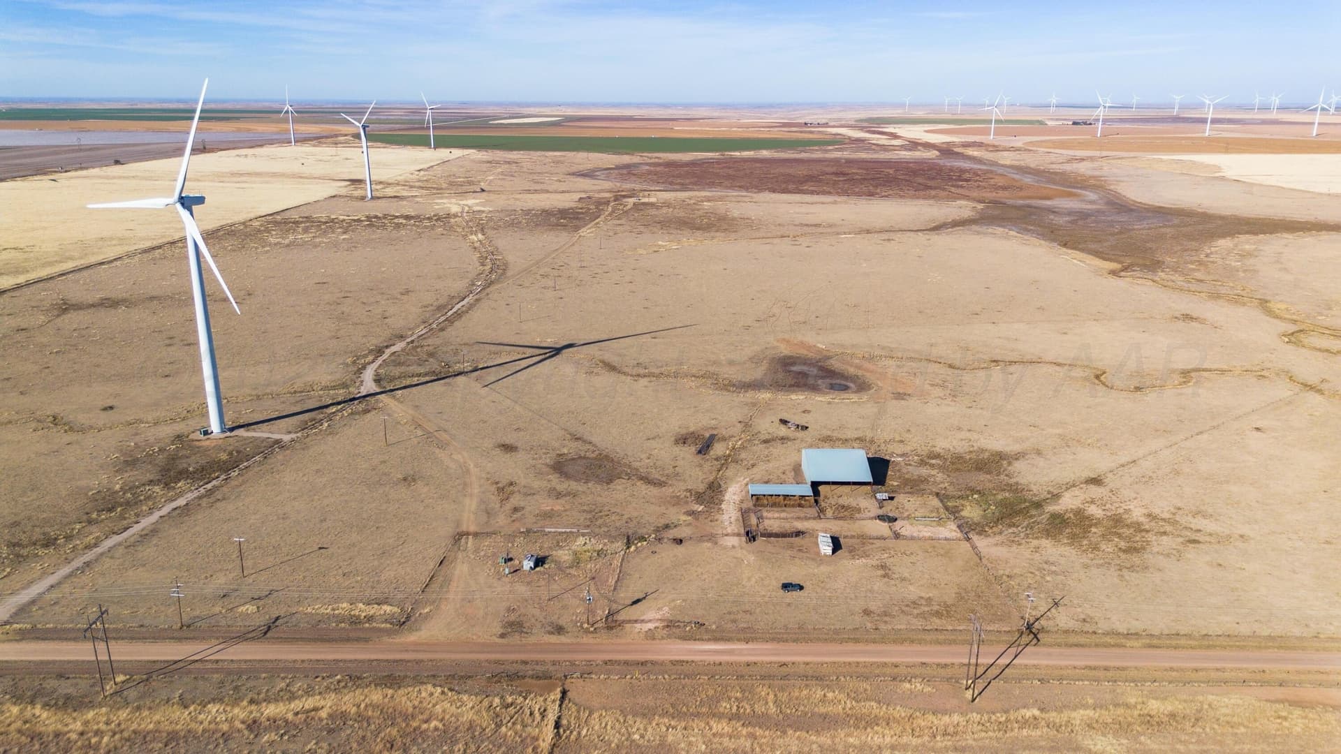 523.9 acres in Carson County