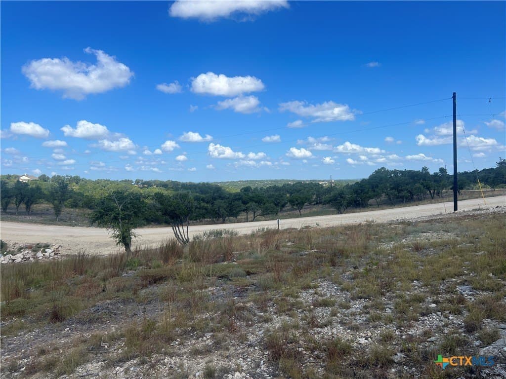 1.87 acres in Comal County - photo 14