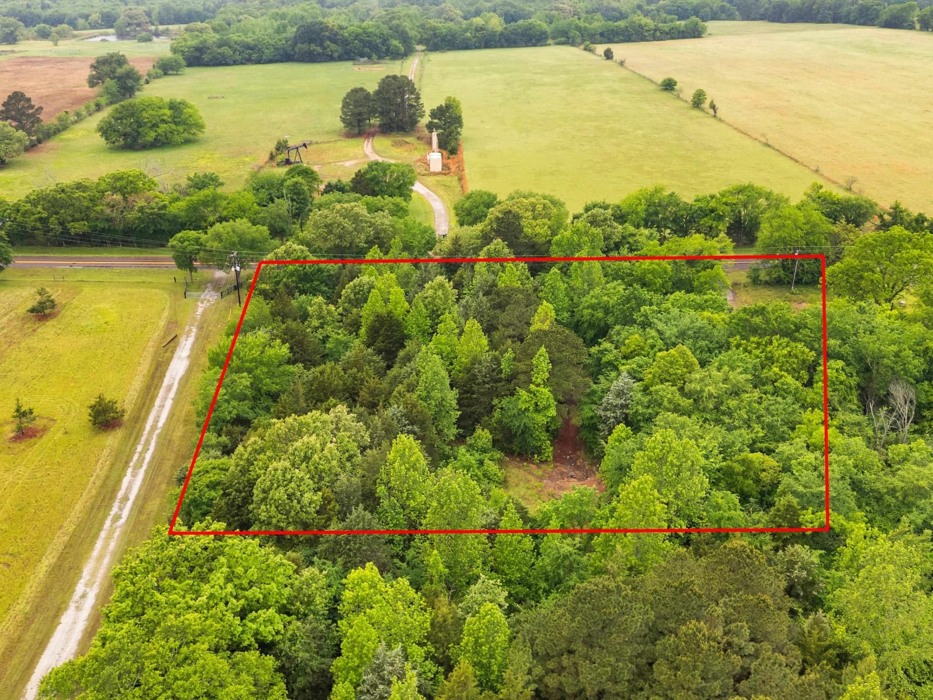 2.6 acres in Wood County gallery image 3