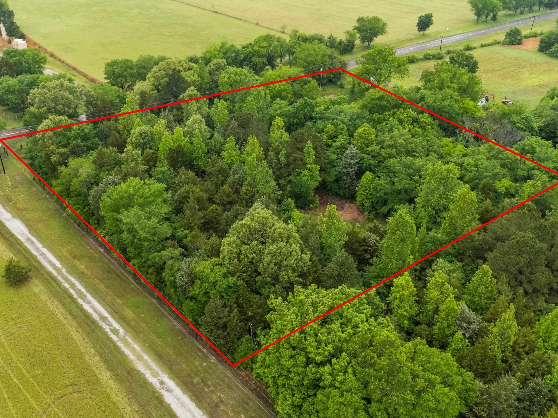 2.6 acres in Wood County gallery image 2