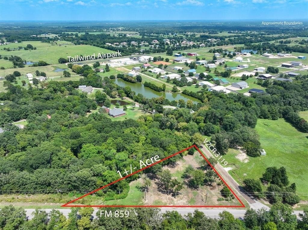 1.1 acres in Van Zandt County gallery image 2