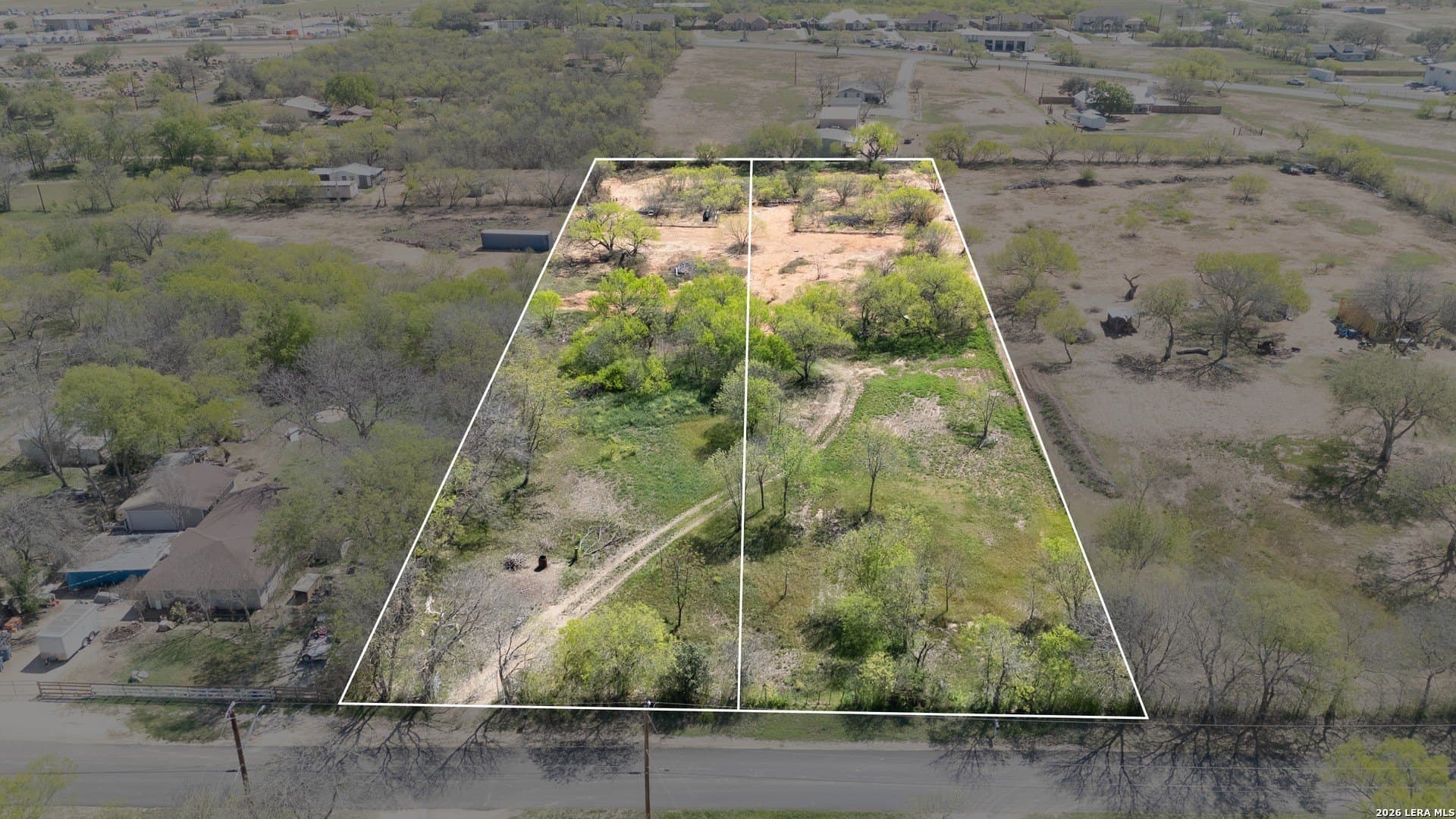 1.47 acres in Bexar County gallery image 3