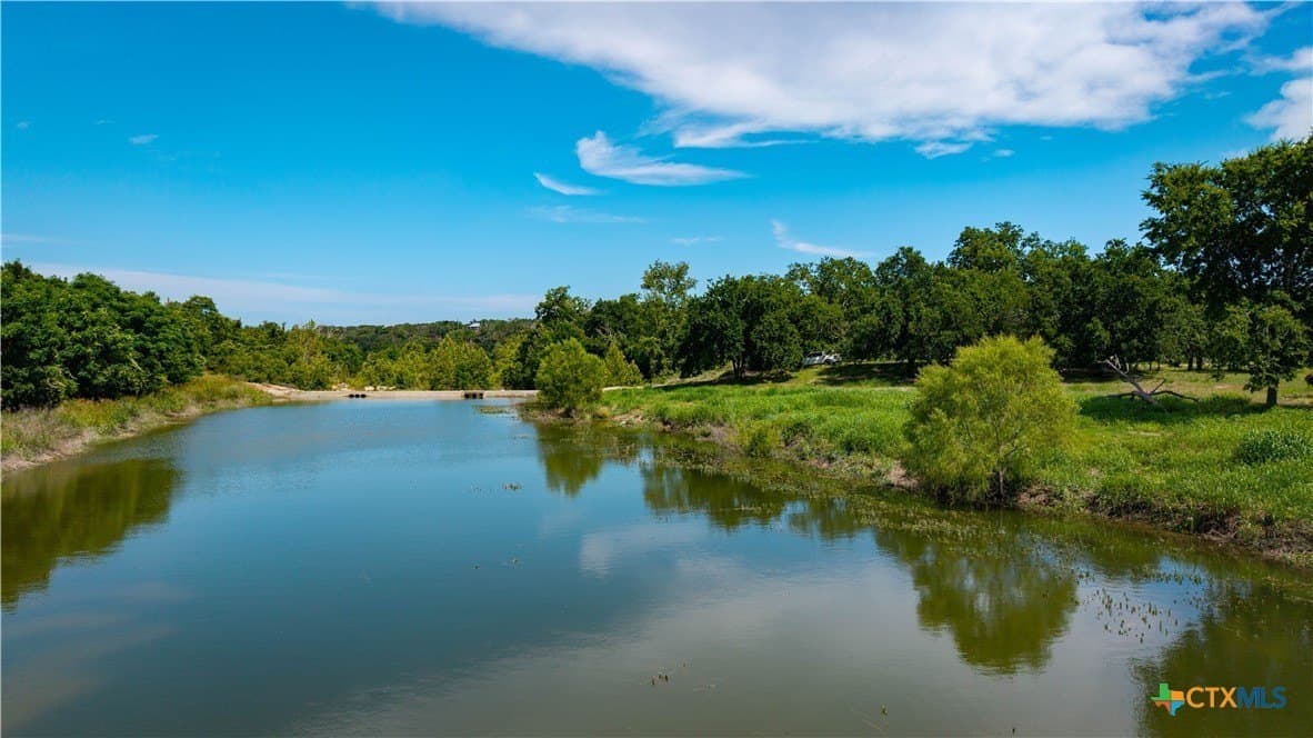 10.83 acres in Blanco County gallery image 3