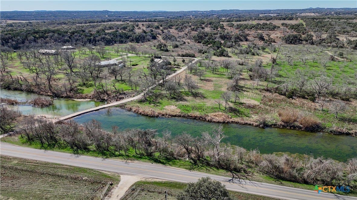 10.83 acres in Blanco County gallery image 4