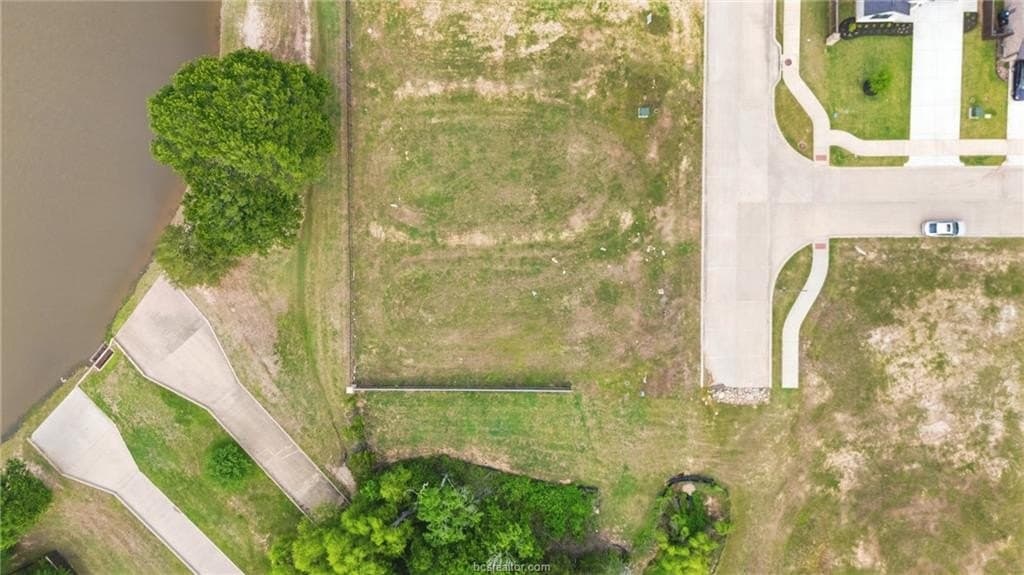 0.16 acres in Brazos County gallery image 4