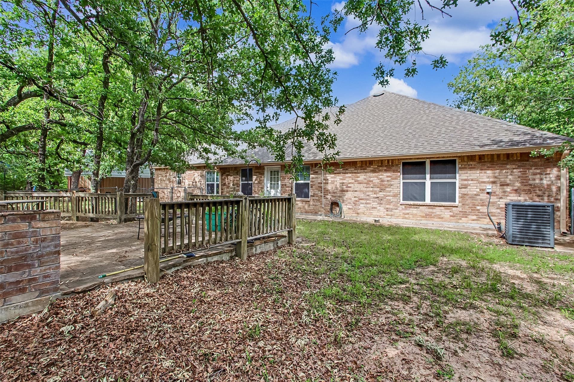 13.43 acres in Wise County - photo 8