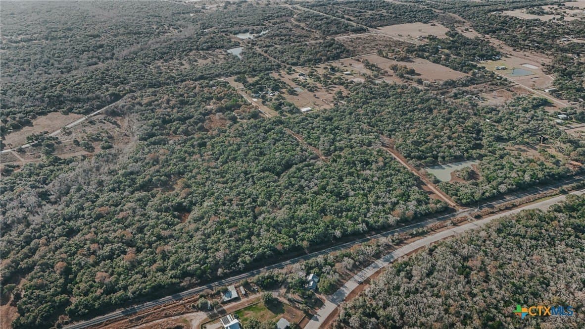 25.03 acres in Victoria County - photo 2