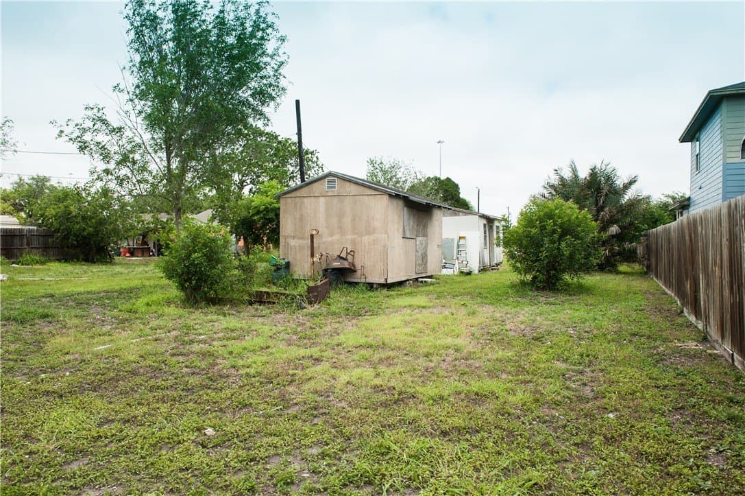 0.23 acres in Nueces County - photo 6