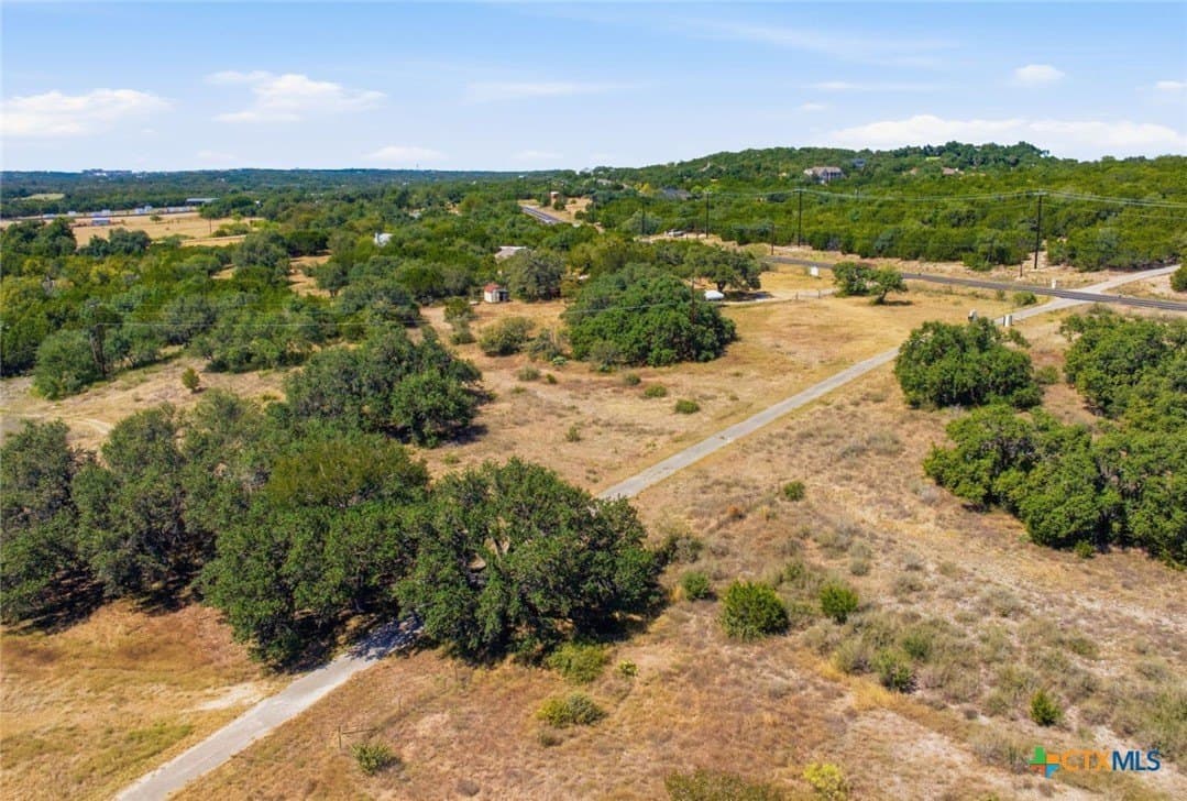 10 acres in Hays County - photo 19