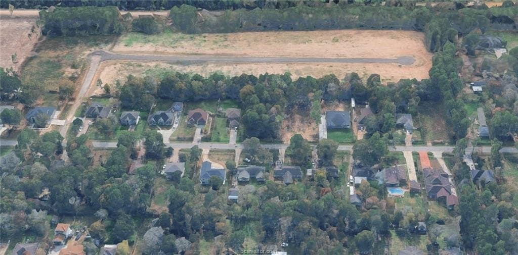 0.39 acres in Montgomery County gallery image 2