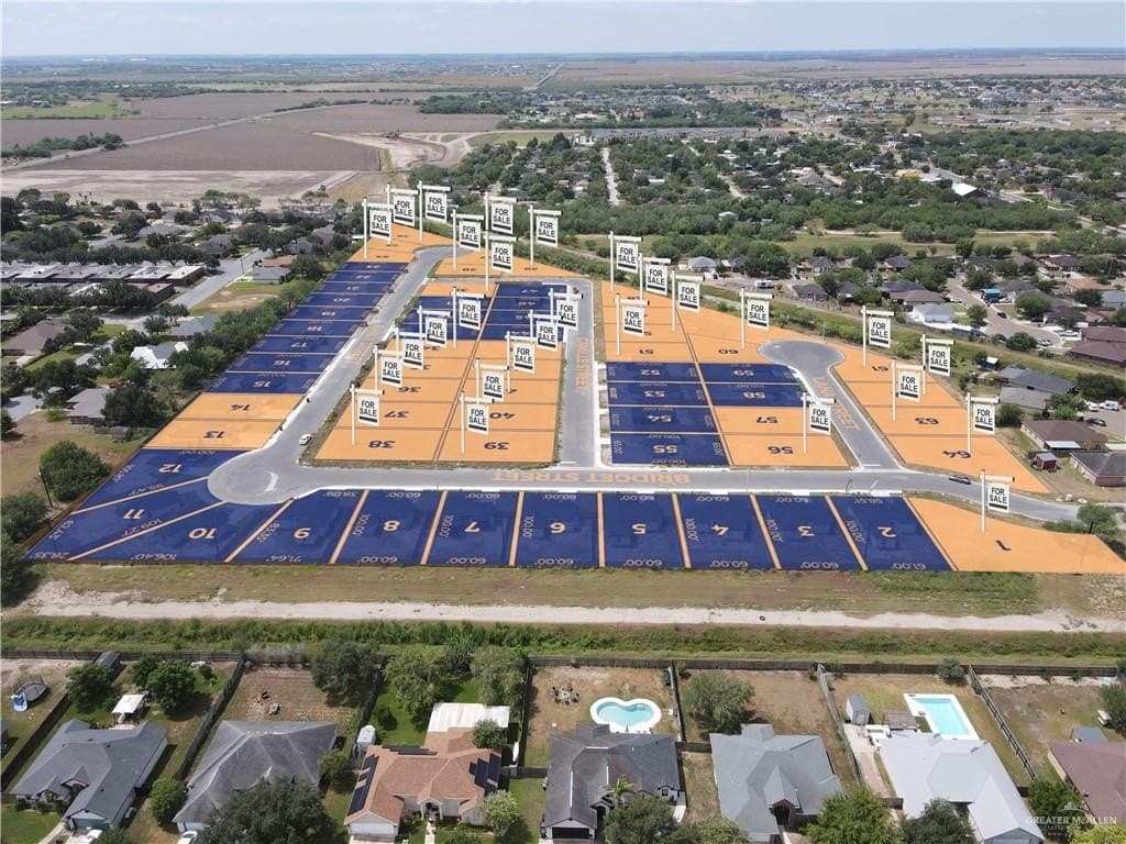 0.14 acres in Hidalgo County - photo 2