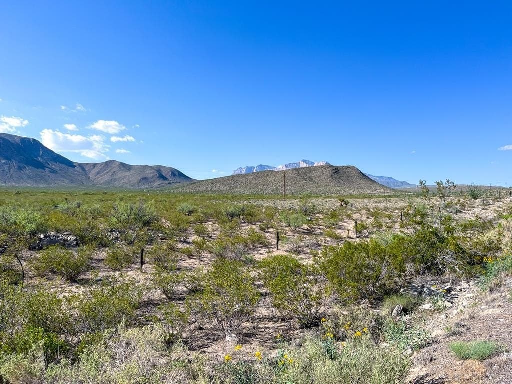 10 acres in Culberson County