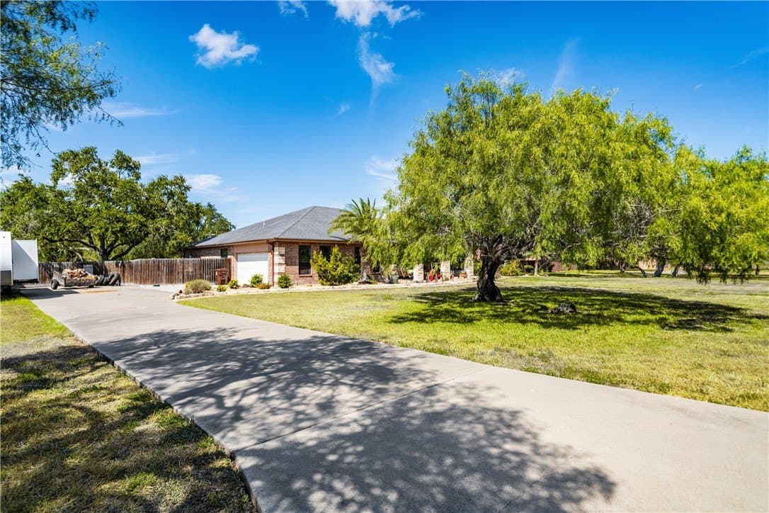 40,894 acres in Kleberg County - photo 3