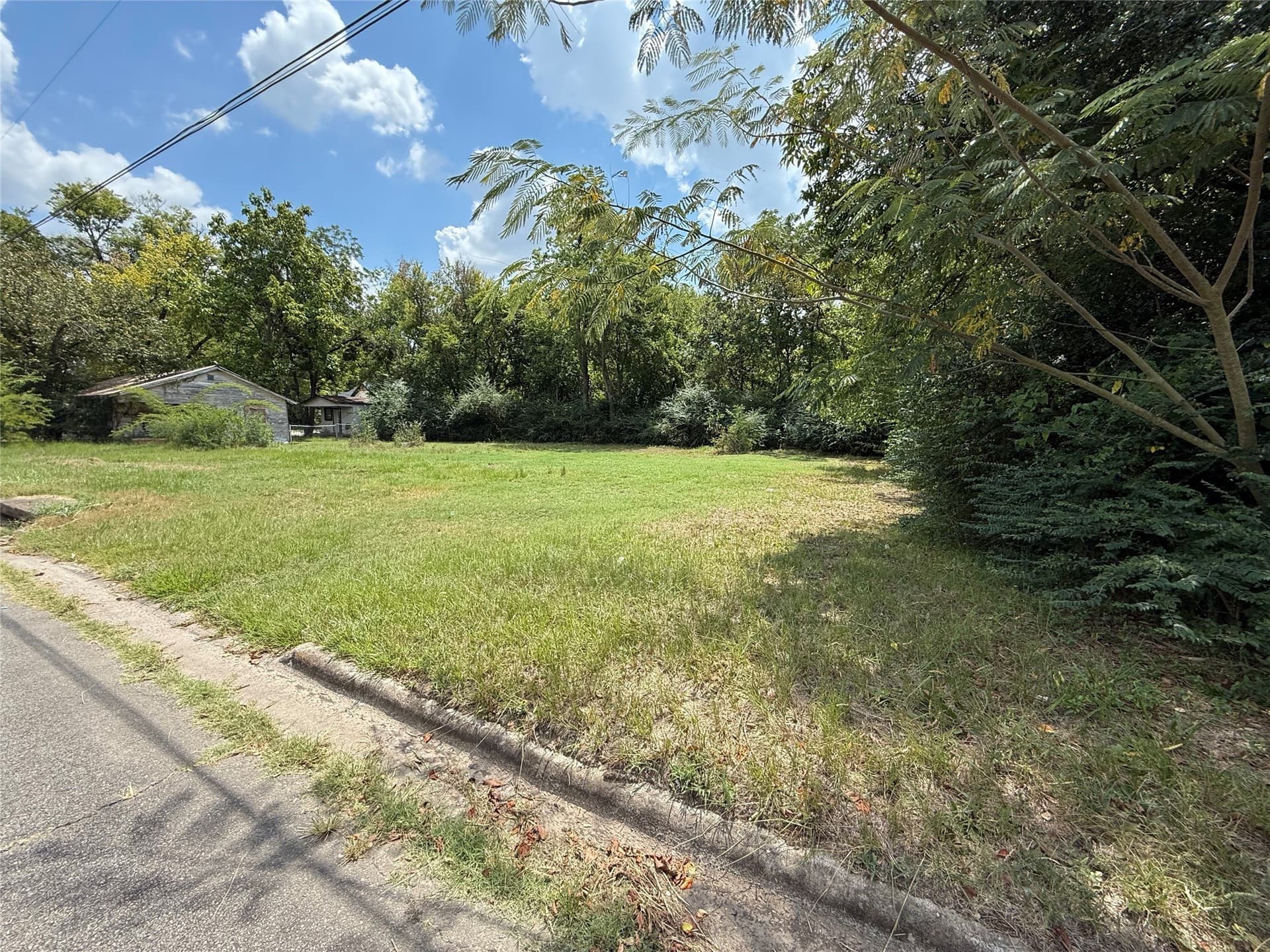 0.36 acres in Hopkins County