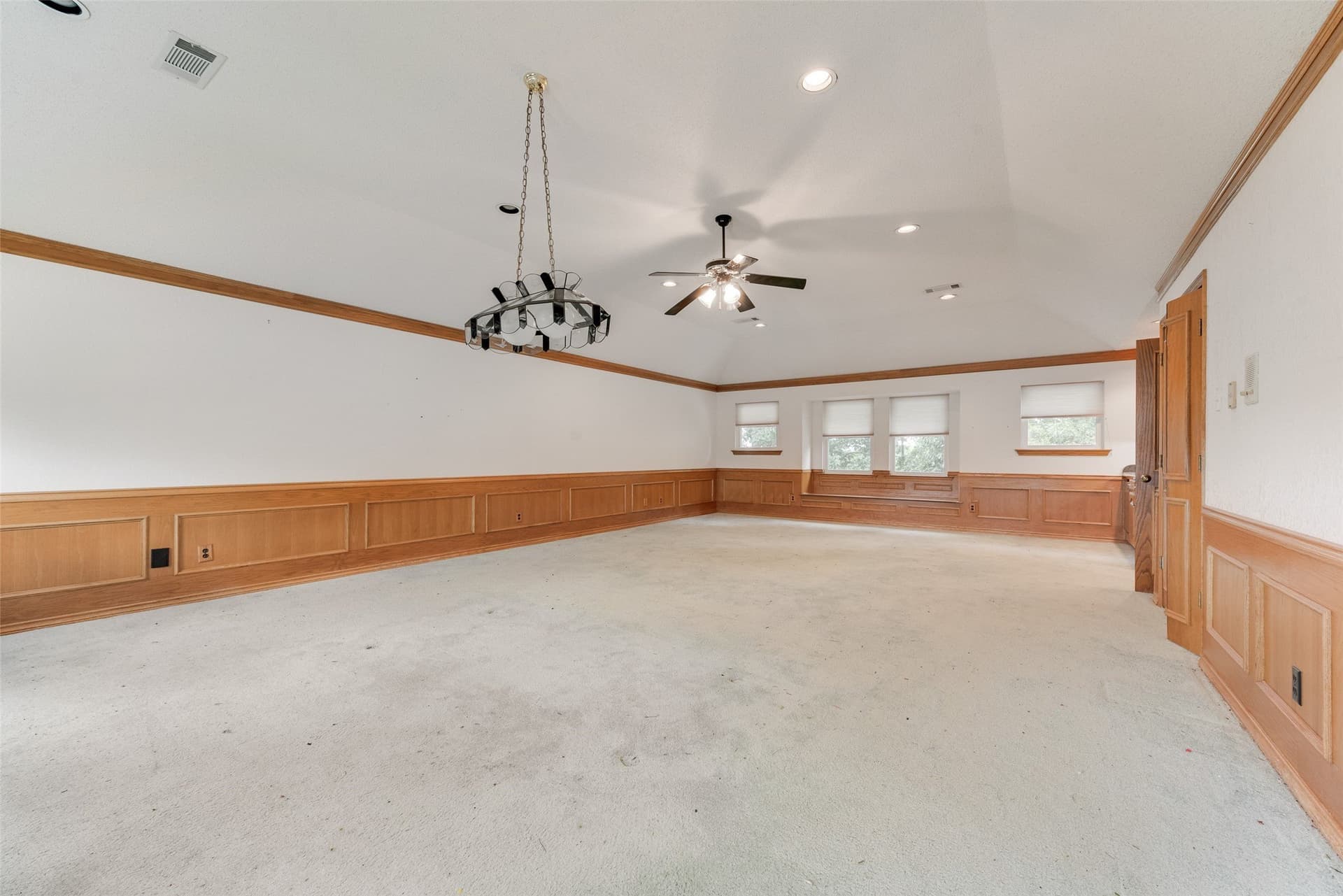 64.46 acres in Ellis County - photo 31