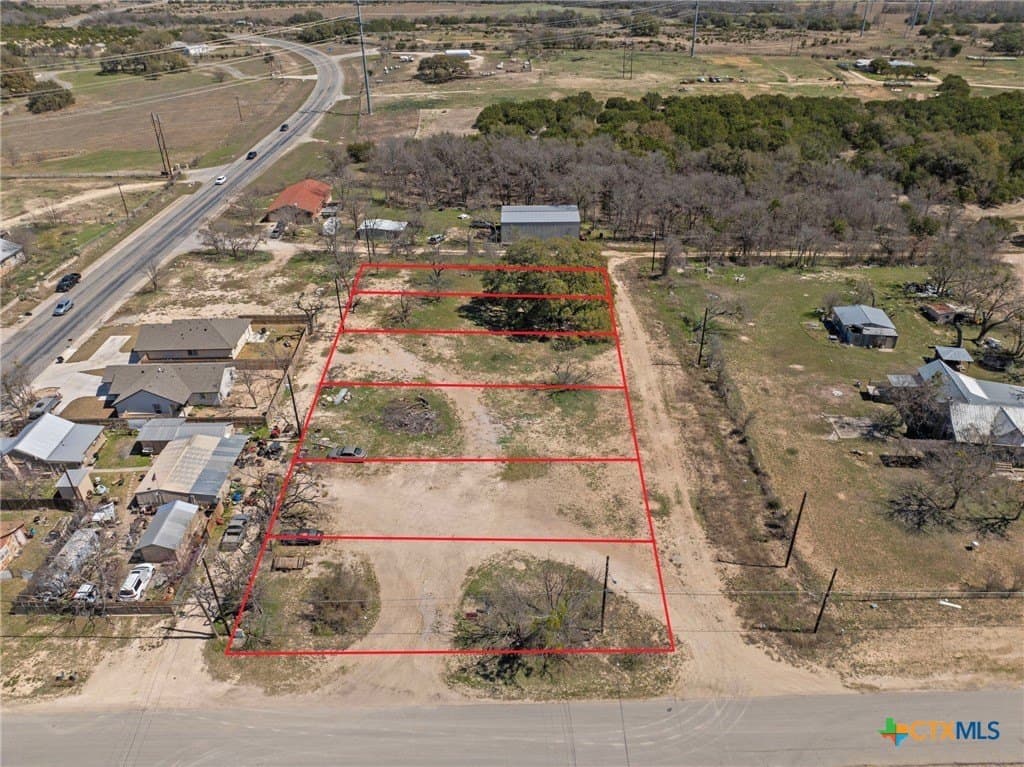 0.79 acres in Lampasas County gallery image 2