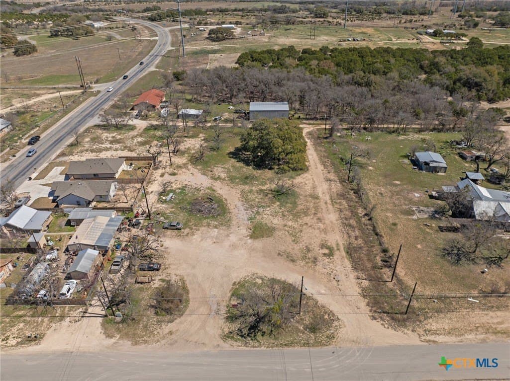 0.79 acres in Lampasas County gallery image 4