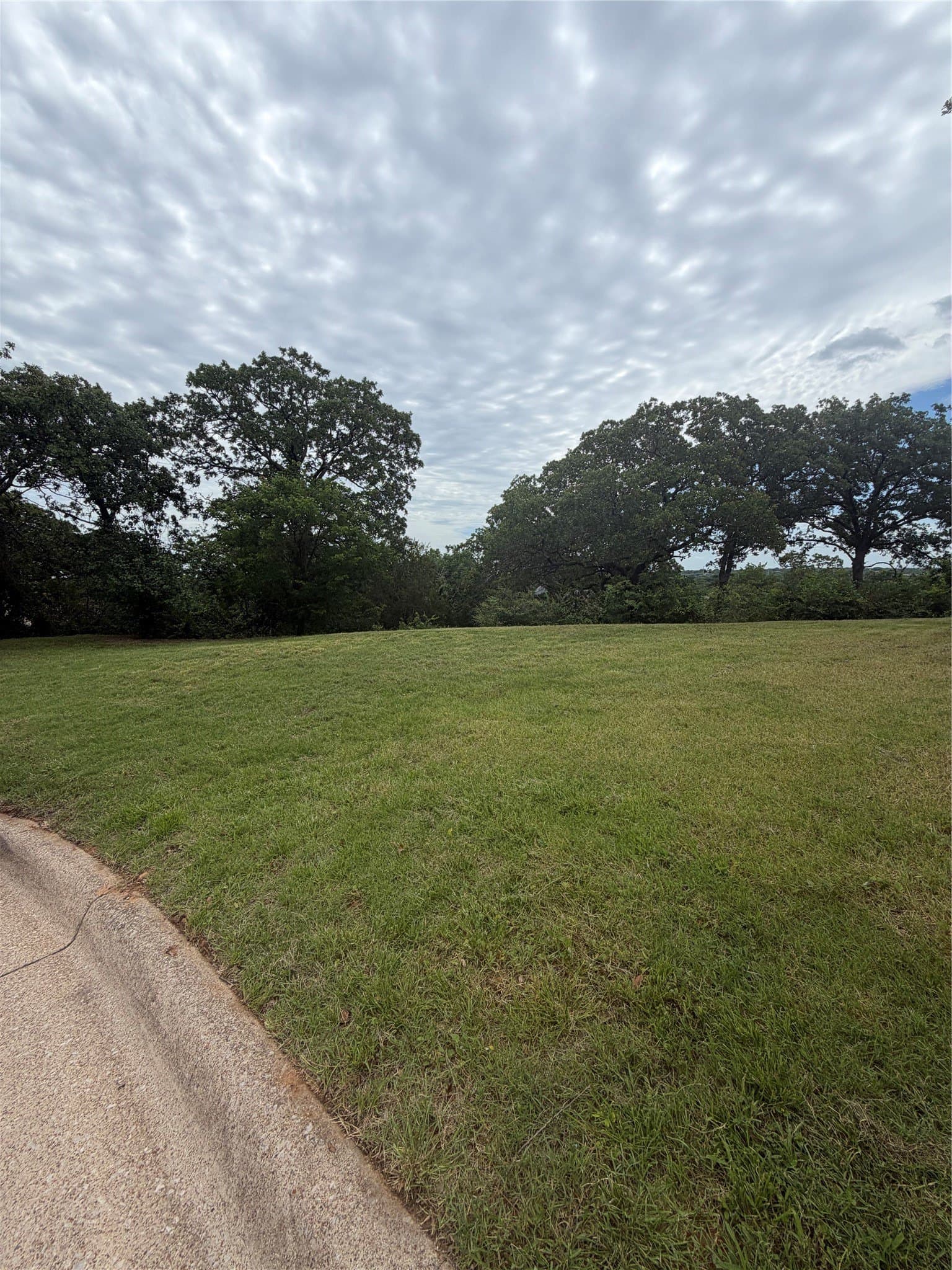0.37 acres in Tarrant County - photo 5