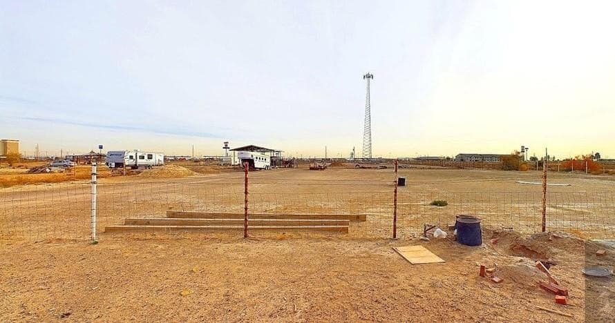 2 acres in Reeves County