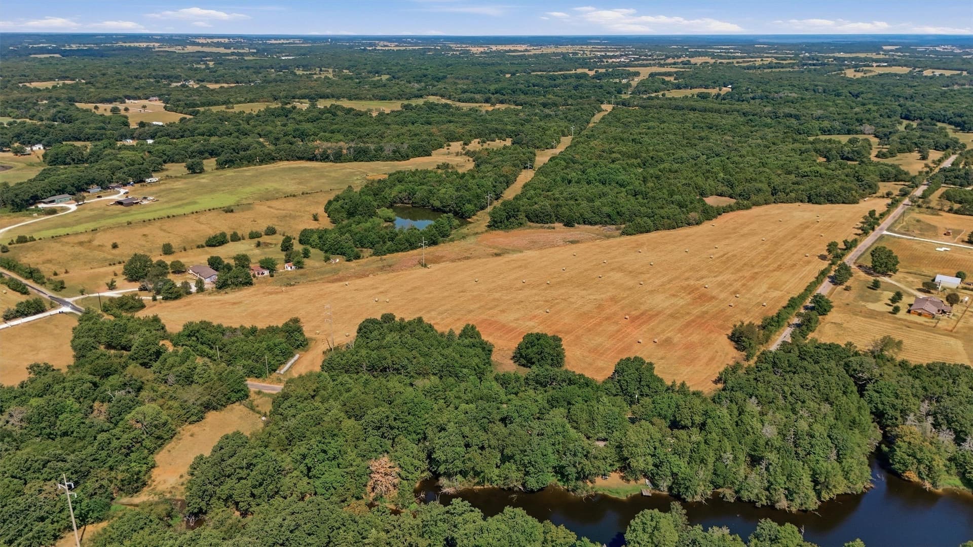 97.95 acres in Grayson County - photo 3