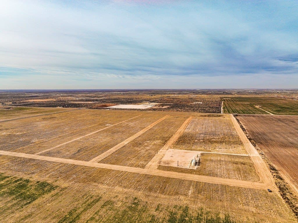 1 acres in Midland County gallery image 2