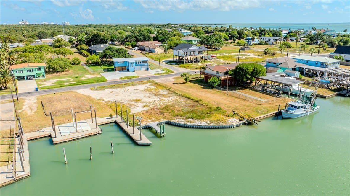 0.3 acres in San Patricio County - photo 14