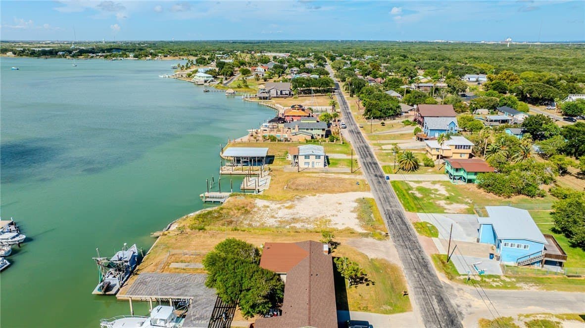 0.3 acres in San Patricio County - photo 8