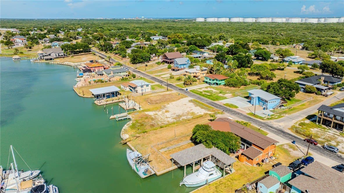 0.3 acres in San Patricio County - photo 7