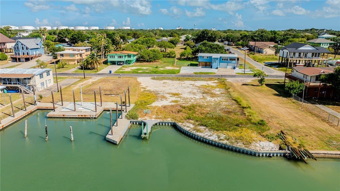 0.3 acres in San Patricio County - photo 6