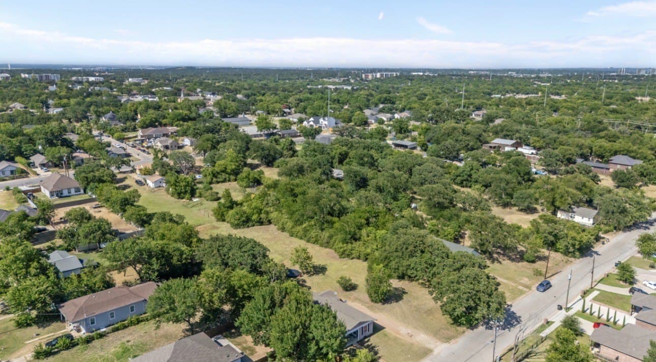 0.72 acres in Tarrant County - photo 5