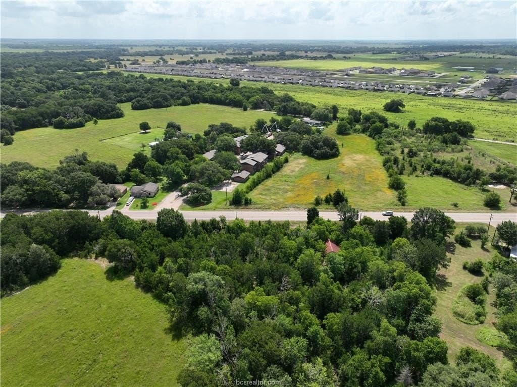 1 acres in Burleson County - photo 11