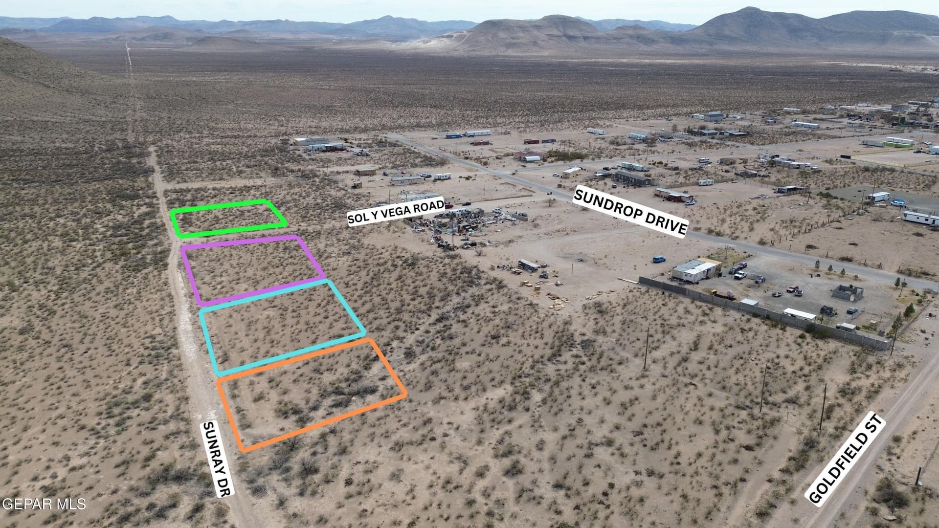 1.05 acres in El Paso County gallery image 4