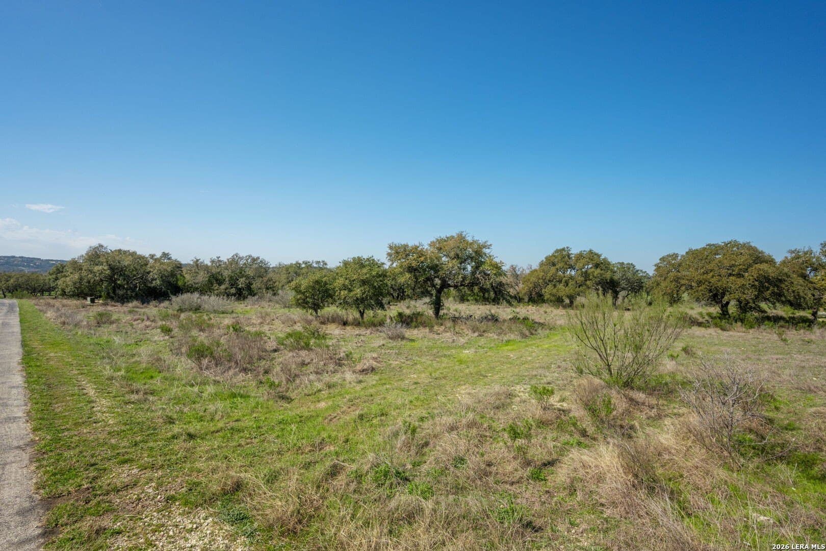 1.17 acres in Comal County - photo 4