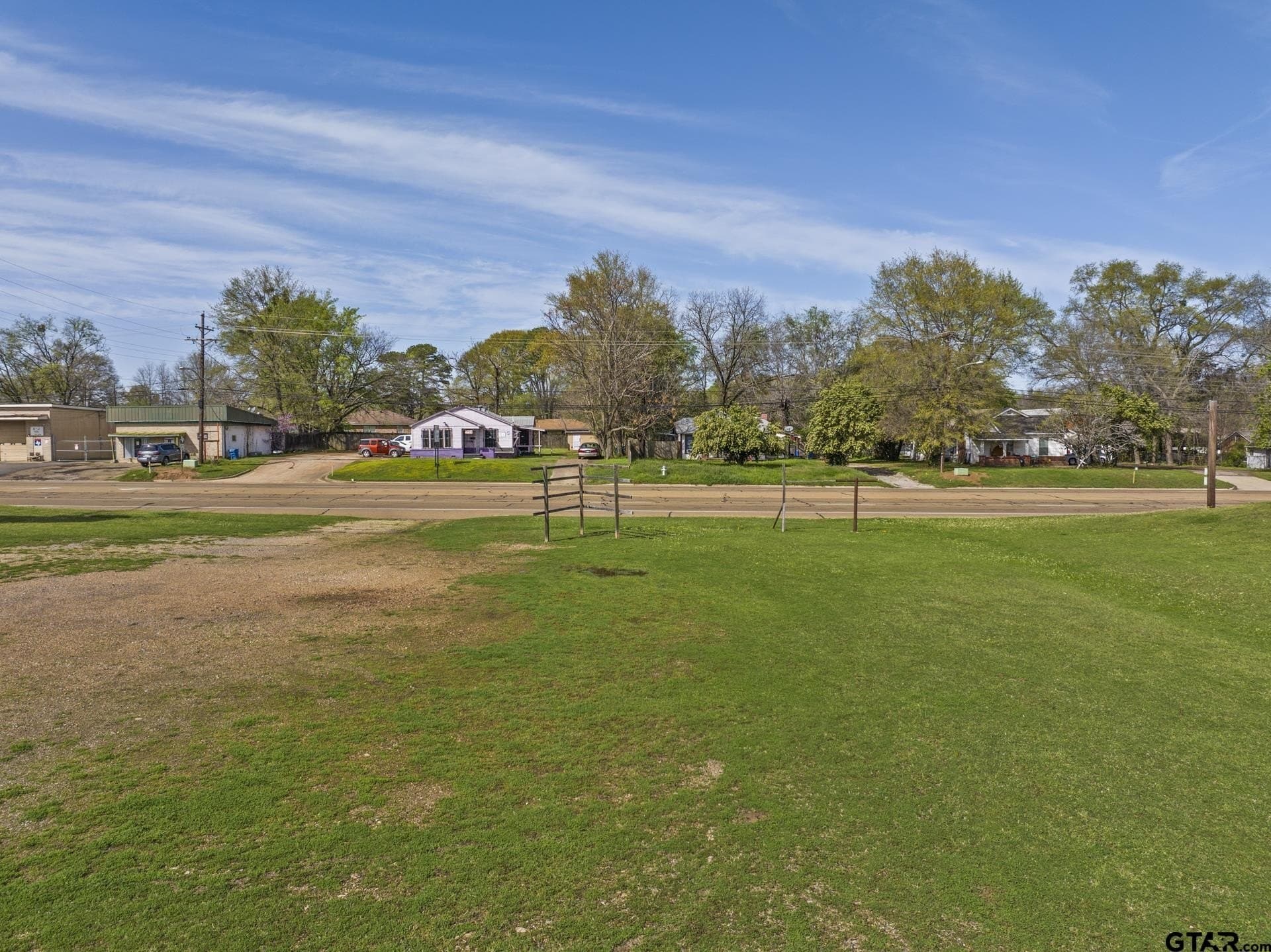 2.42 acres in Titus County gallery image 4