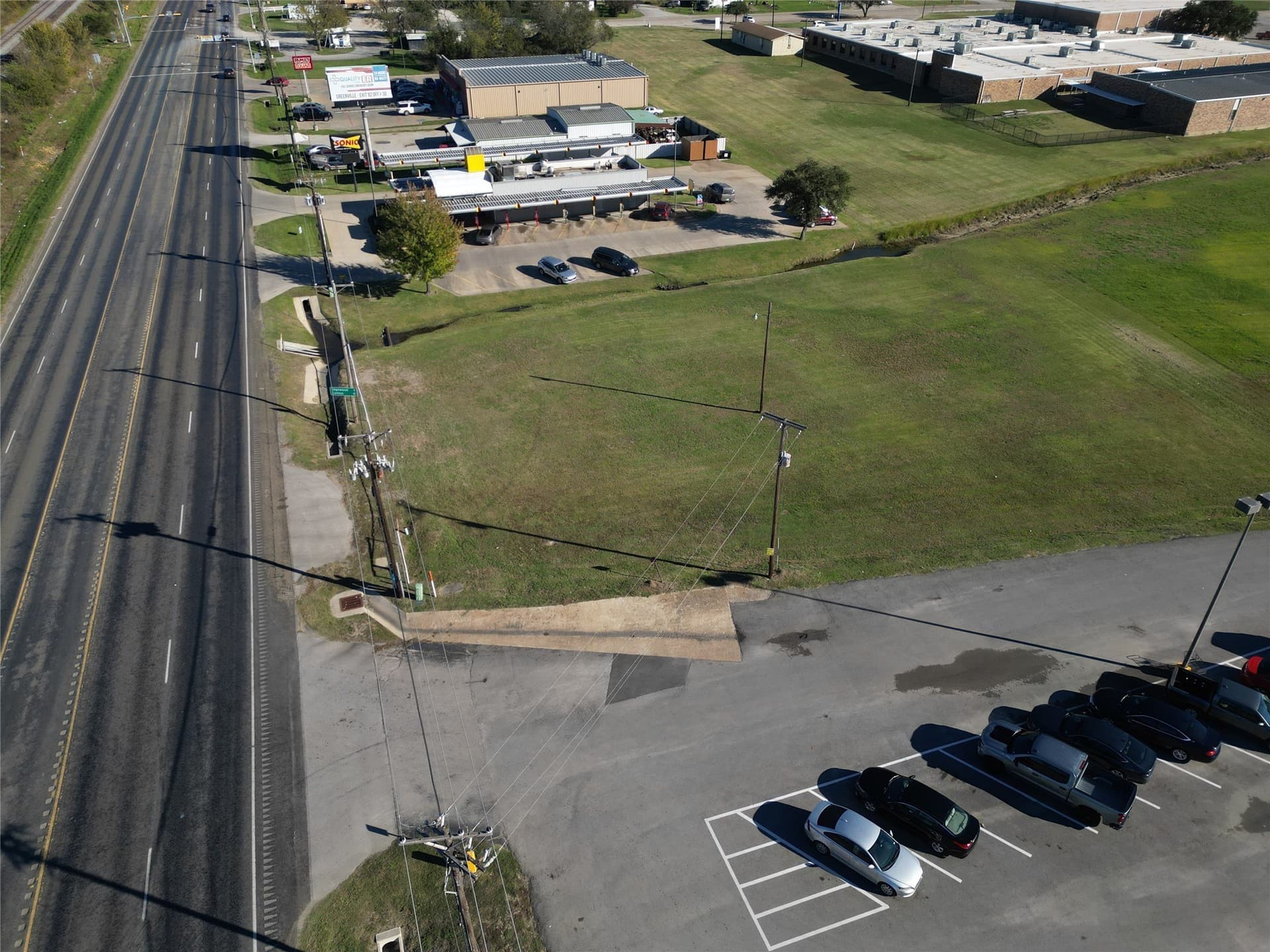 1.12 acres in Van Zandt County gallery image 4
