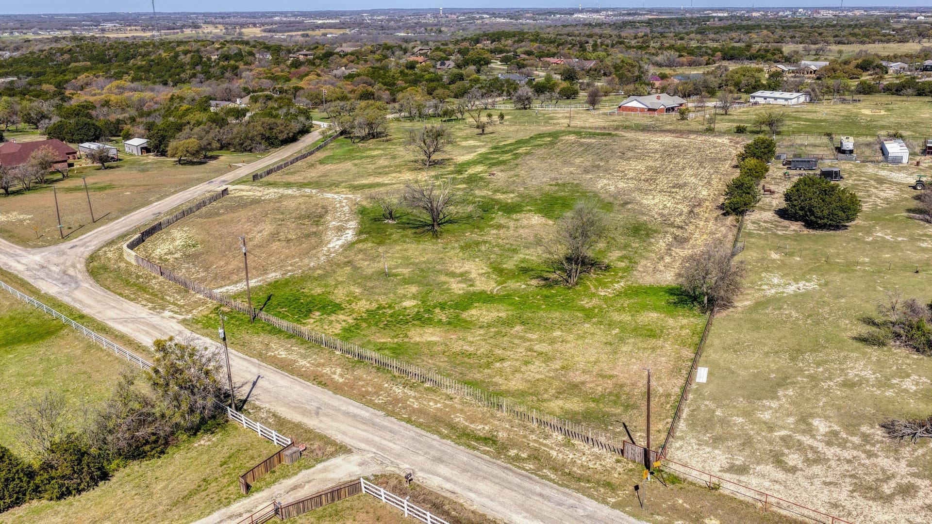 4.82 acres in Parker County gallery image 3