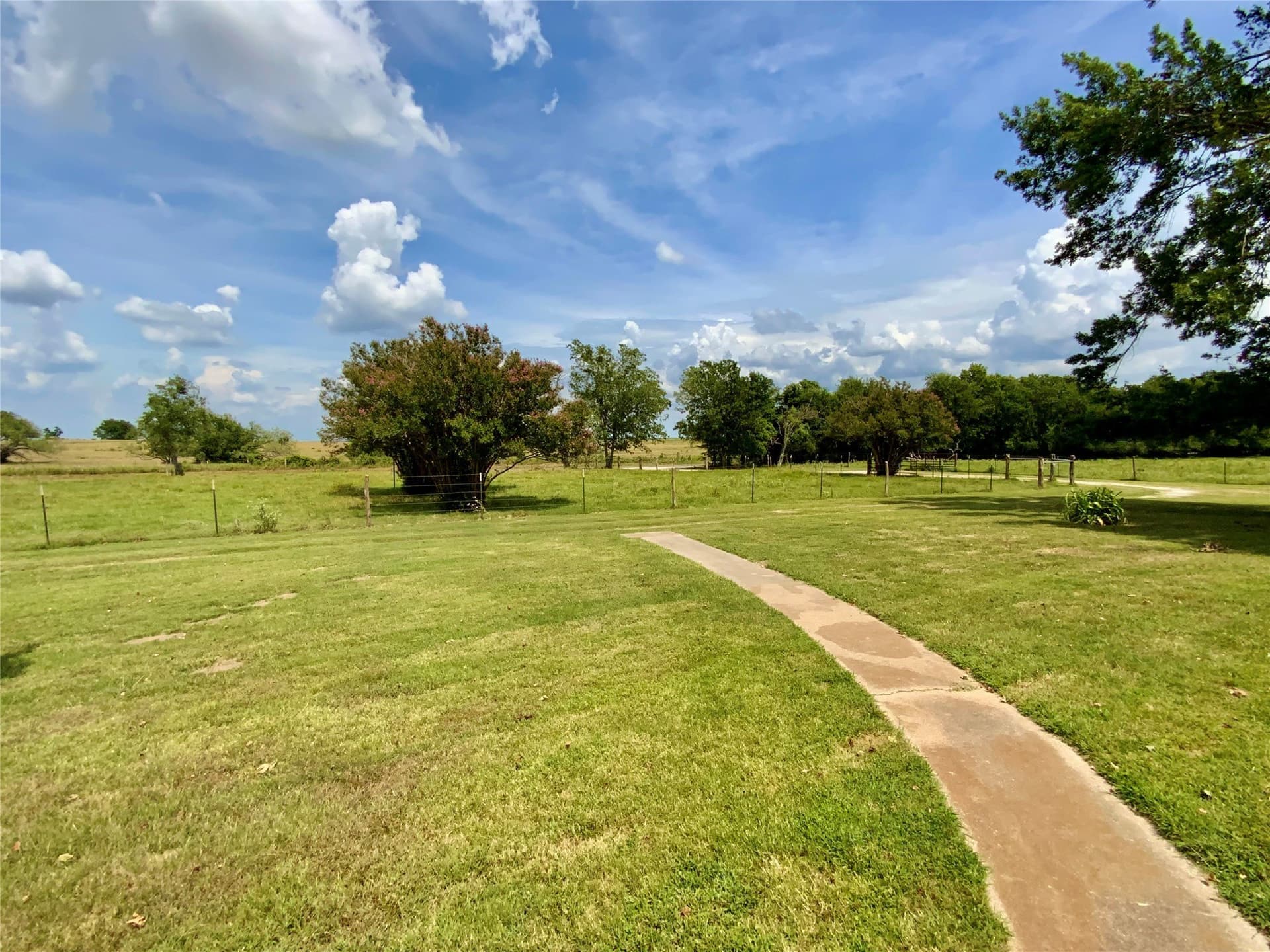 2.35 acres in Limestone County - photo 10
