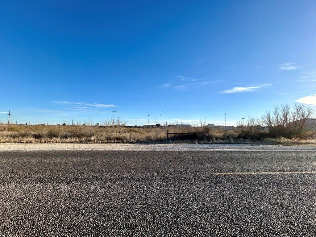 4.9 acres in Pecos County - photo 9