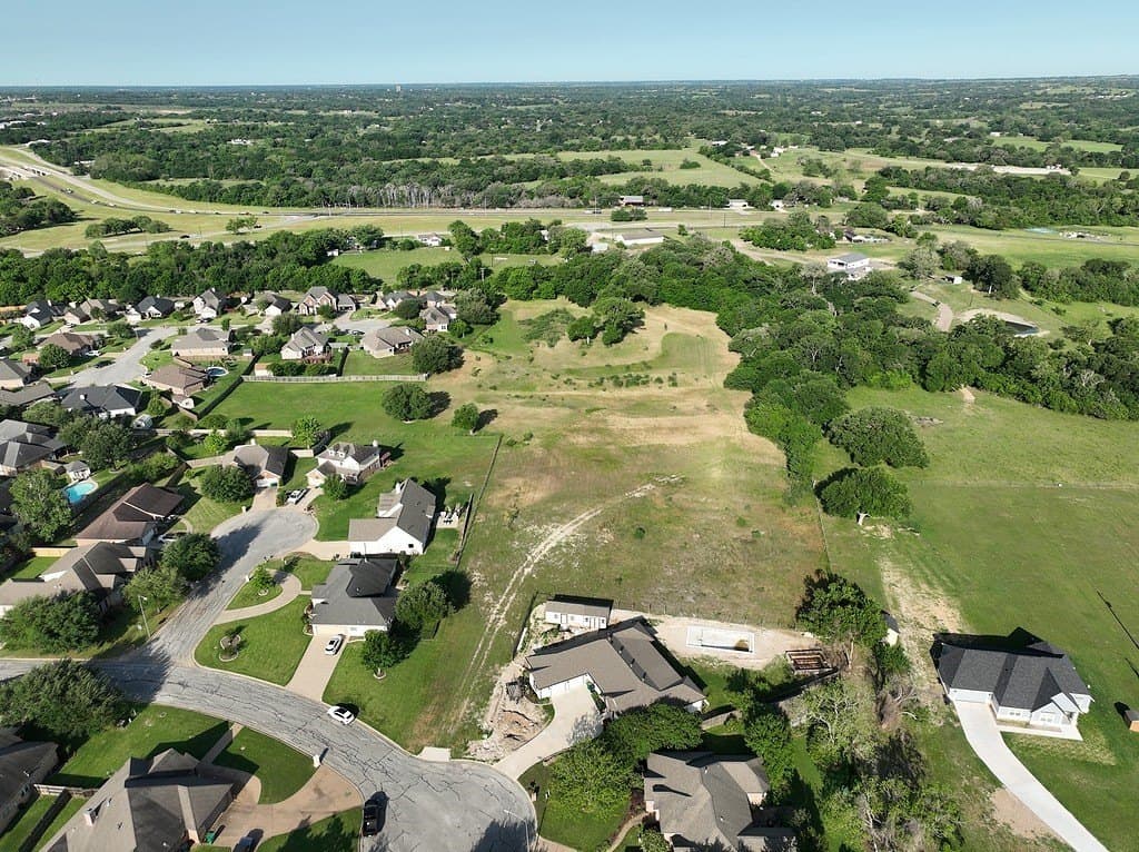 7.43 acres in Washington County gallery image 3