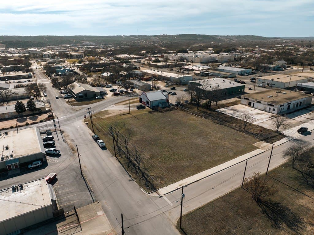 0.75 acres in Kerr County - photo 18