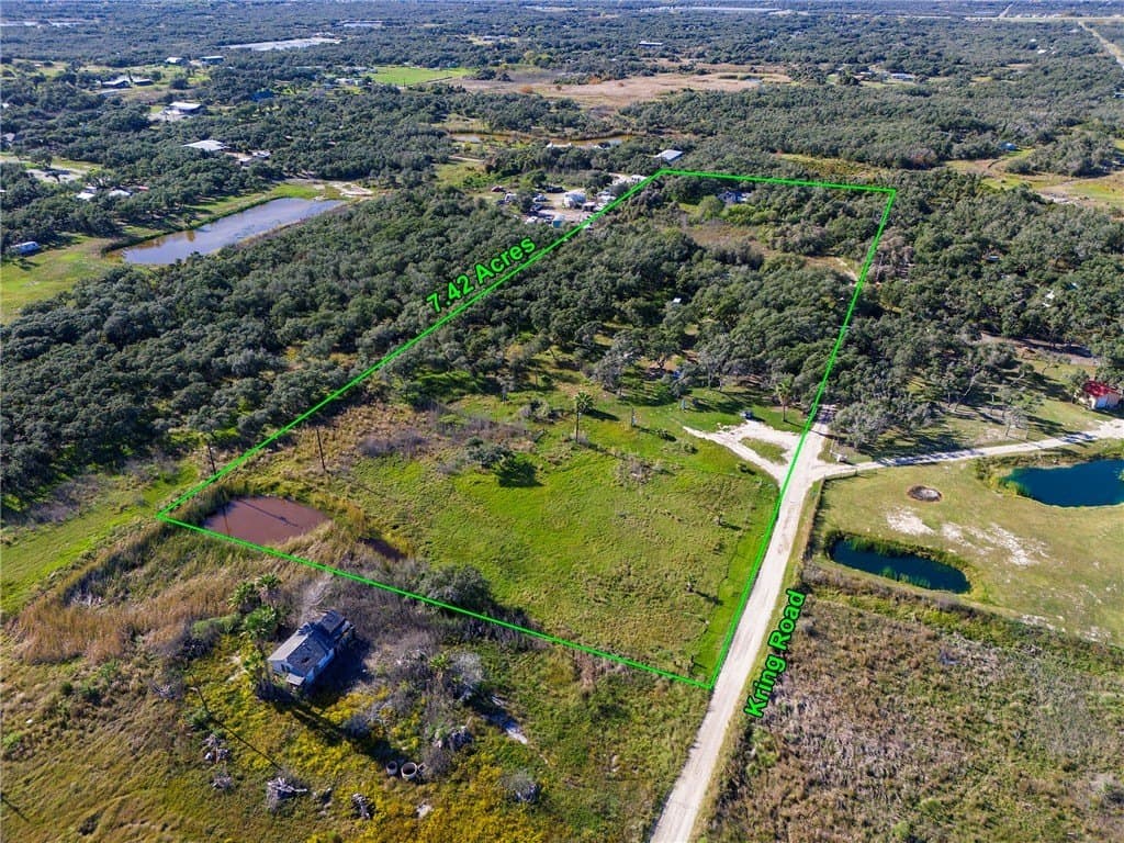 7.42 acres in Aransas County