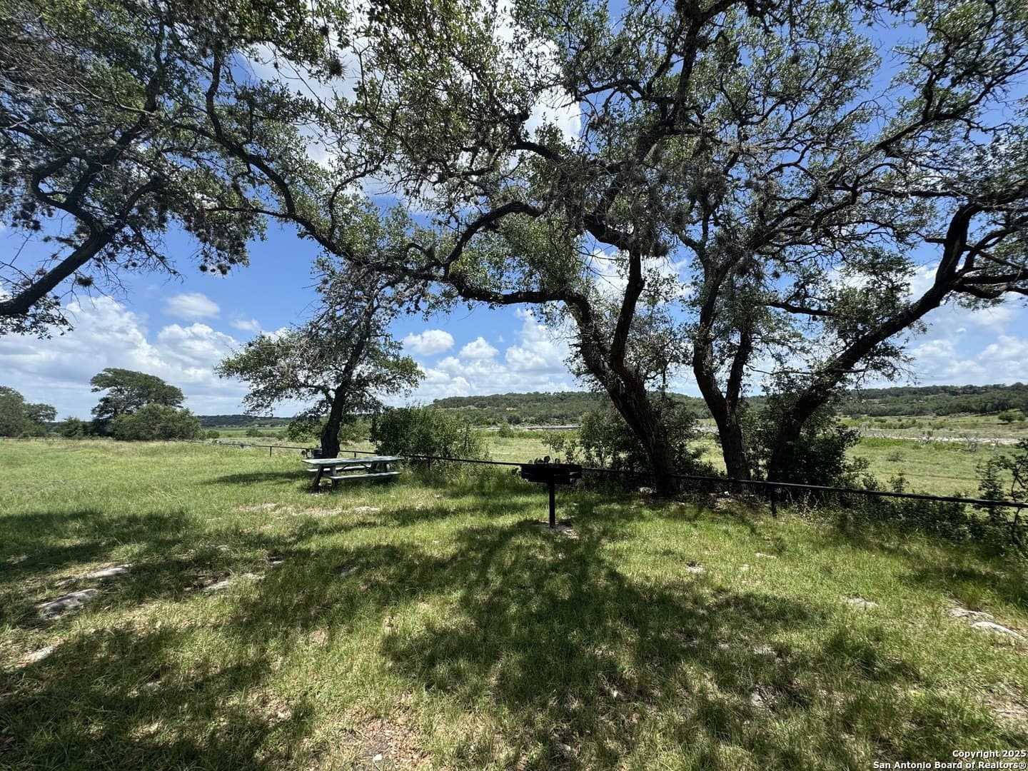 1.1 acres in Comal County - photo 6