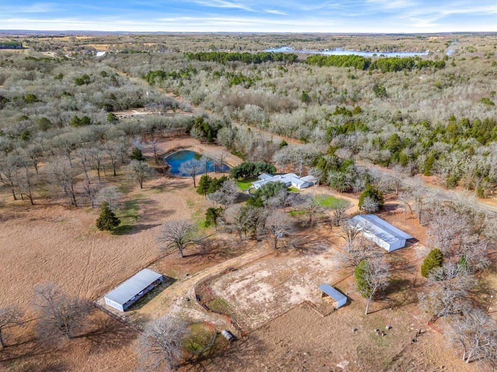32.19 acres in Henderson County - photo 35