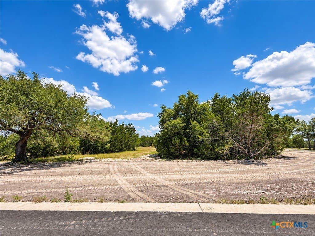 2.1 acres in Bell County - photo 4