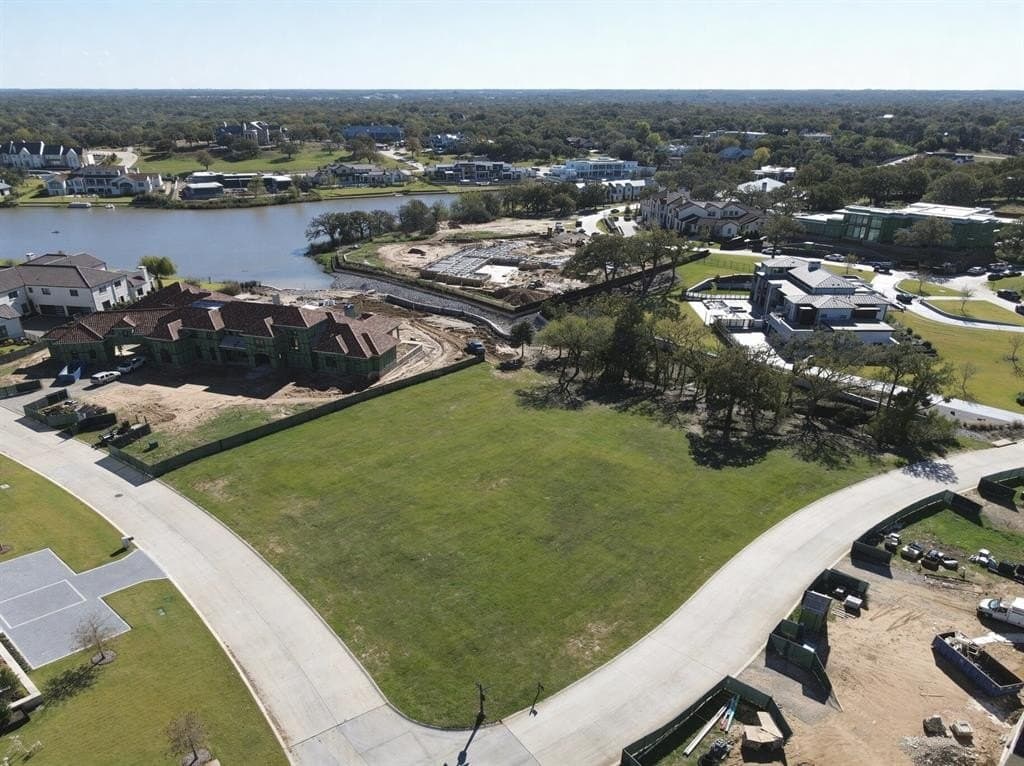 1.64 acres in Tarrant County gallery image 2