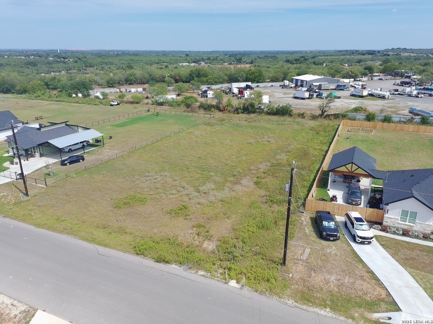 0.89 acres in Bexar County - photo 2
